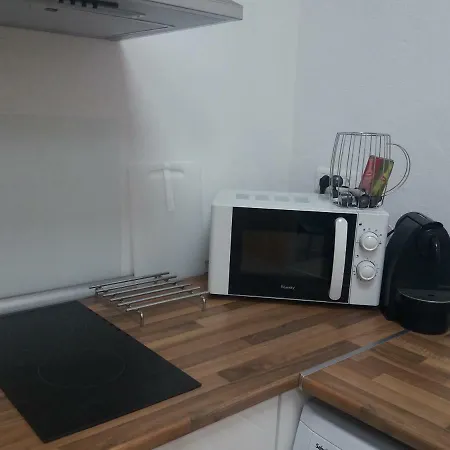 Apartamento Santa Ana Apartment *